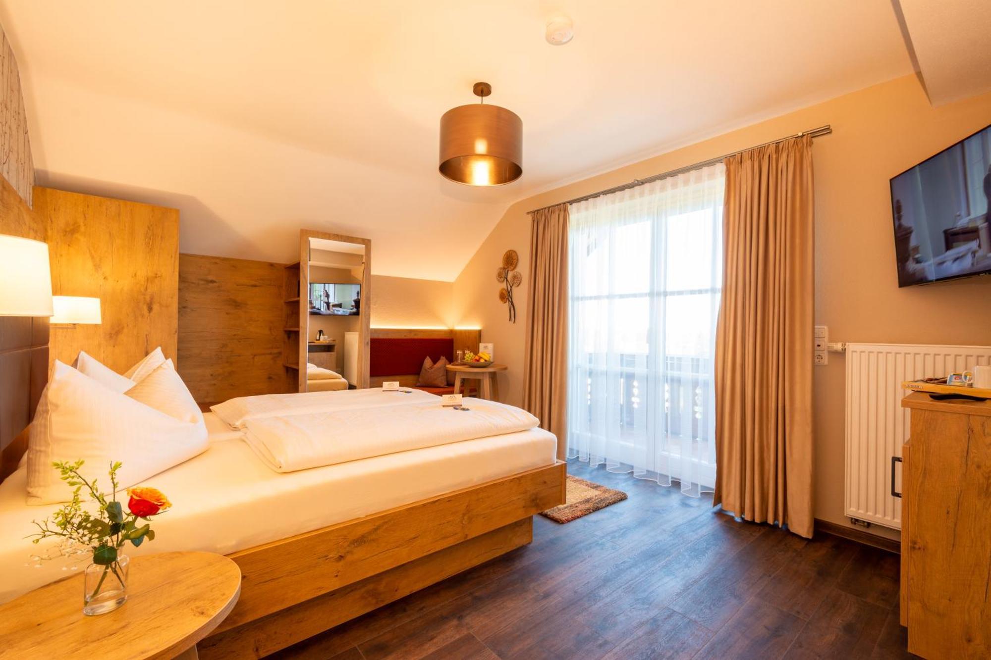 Boutique Hotel Angerer Мурнау-ам-Штаффельзее Экстерьер фото